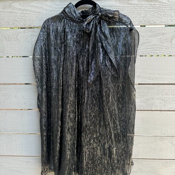 Halston | OPHELIA LUREX CHIFFON DRESS | Silver cape dress - Picture 6 of 6